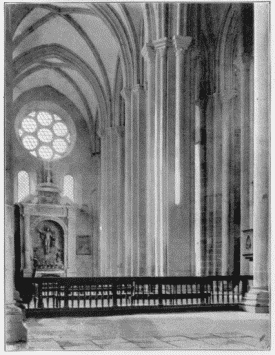 FIG. 25.TranseptAlcoba&ccedil;a.