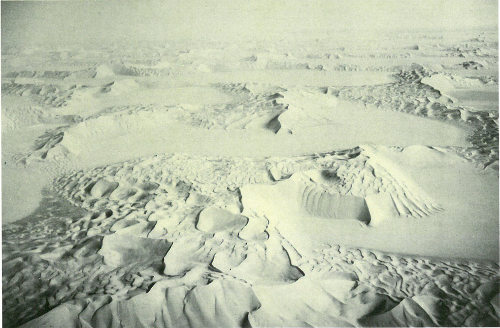 Small crescentic dunes occur on the crests of these complex dome dunes of Saudi Arabia&rsquo;s Empty Quarter (photograph by Elwood Friesen).