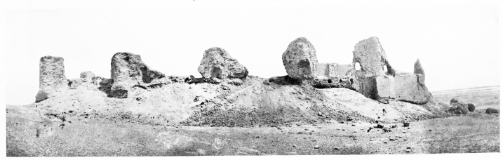 Fig. 147.&mdash;SÂMARRÂ, EL ’ASHIḲ FROM SOUTH.